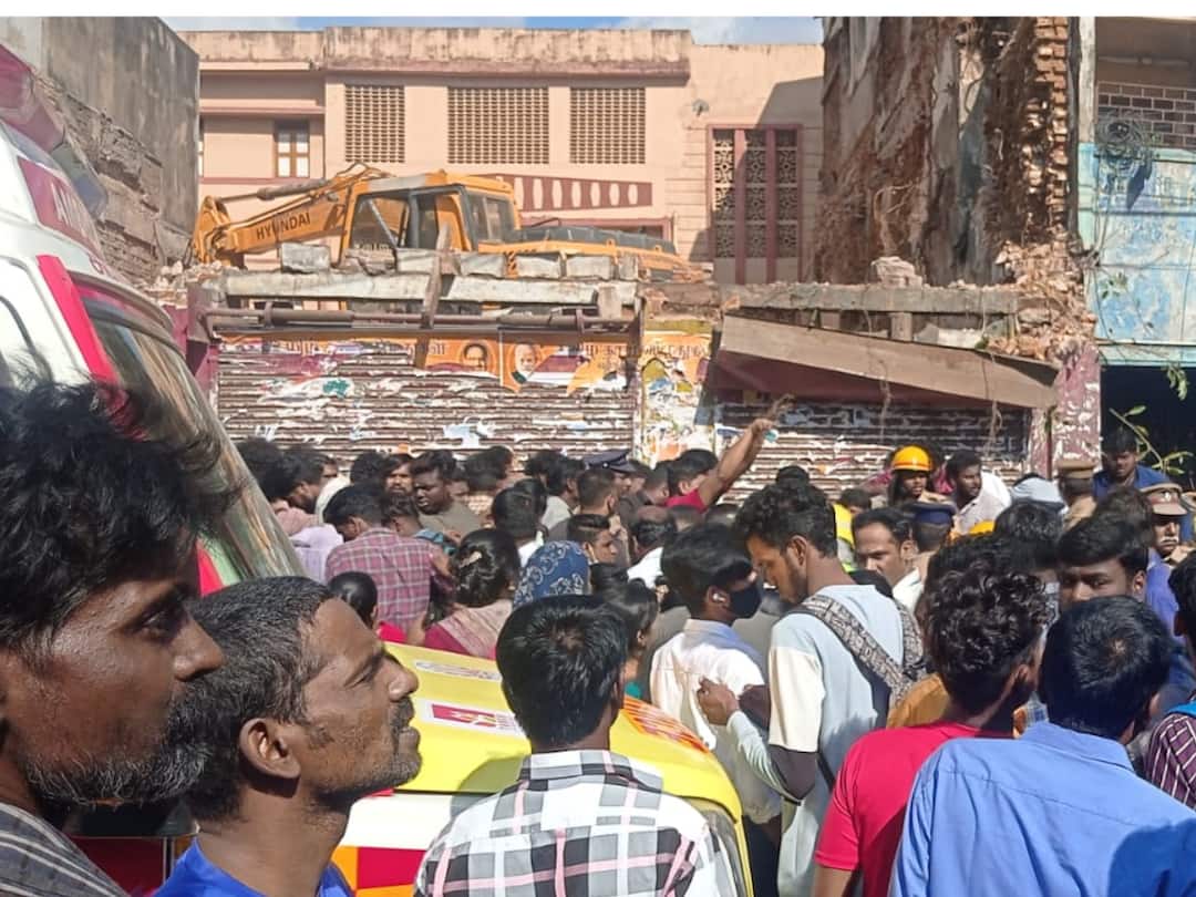 1 Killed As Portion Of Old Building Collapses In Chennai's Anna Salai 1 Killed As Portion of Old Building Collapses In Chennai's Anna Salai 1 Killed As Portion Of Old Building Collapses In Chennai's Anna Salai