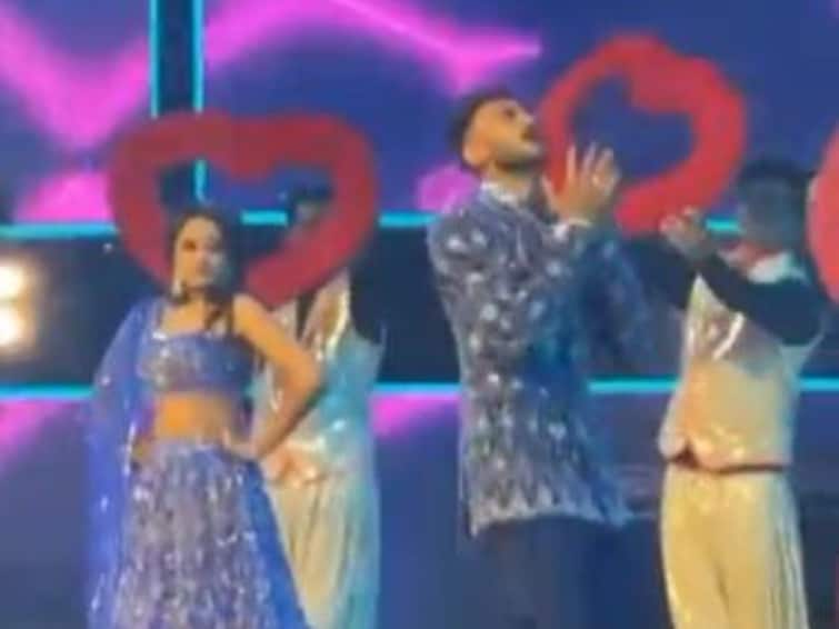 Axar Patel Wedding Dance Includes Cricket, Viral Pics Viral Video Social Media WATCH: Axar Patel's Wedding Dance Includes Cricket, Video Goes Viral