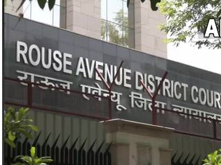 Delhi Excise Policy: आबकारी घोटाले में आरोपी शरद चंद्र रेडी को मिली अंतरिम जमानत, जानें कब तक रहेंगे जेल से बाहर
