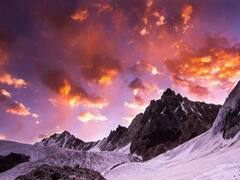 Valentines Day 2023:  क्यों नहीं इस बार वैलेंटाइंस डे उत्तराखंड की हसीन वादियों में करे सेलिब्रेट, बाहें फैलाए ये खूबसूरत जगह कर रही हैं आपका इंतजार