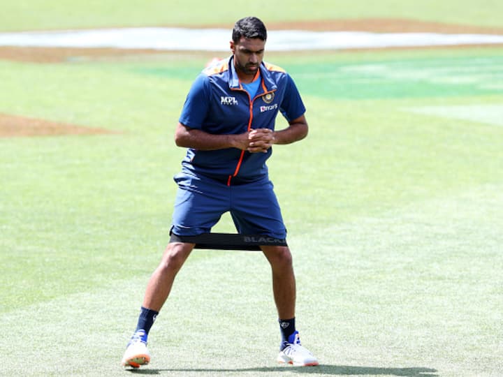 India vs Australia 'Why Should I Listen To You? Ashwin Asks R Sridhar Fielding Coach Chat With R Ashwin 'Why Should I Listen To You?': Ex-India Coach Reveals His Shocking Chat With R Ashwin