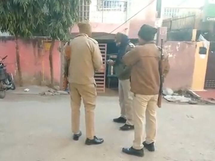 Madhya Pradesh News Lokayukta's raid at Morena's assistant jailer's house in Gwalior ANN MP News: ग्वालियर में मुरैना के सहायक जेलर के घर लोकायुक्त की रेड, एक महीने में दूसरे जेलर पर कार्रवाई