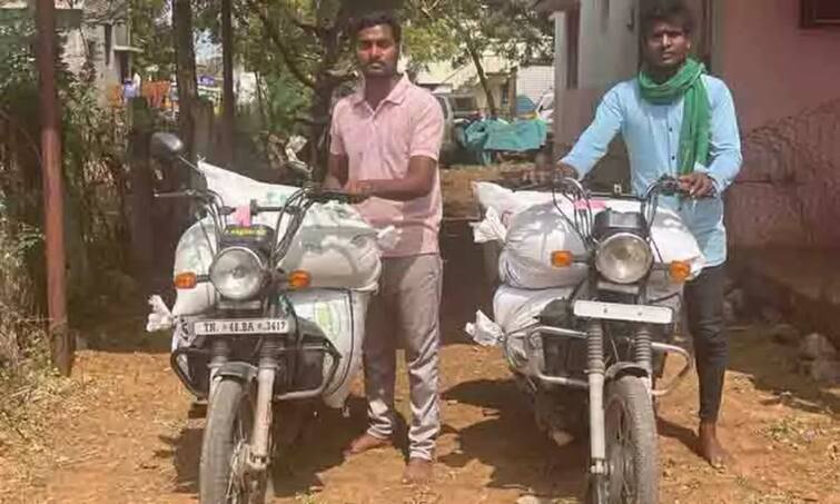 2 persons arrested for smuggling 300 kg of ration rice on a two-wheeler in Trichy TNN திருச்சியில் 300 கிலோ ரேஷன் அரிசி கடத்தல் -  2 பேர் கைது