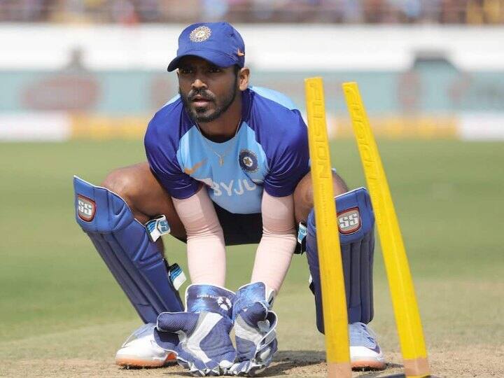 IND vs AUS KS Bharat is better wicketkeeper options for team india Ishan Kishan says Aakash chopra IND vs AUS: Ishan Kishan की जगह टीम इंडिया में भरत को मिलना चाहिए मौका, आकाश चोपड़ा ने बताया कारण