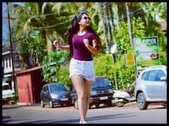 Karthika Deepam Amulya Gowda Photos:  చూపులతో మంత్రం వేస్తోన్న రౌడీ బేబీ ( అమూల్య గౌడ)