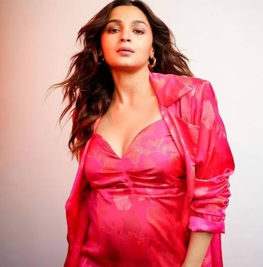 Alia Bhatt Pregnancy: Bollywood Actress Alia Bhatt Pregnant Again? Alia Bhatt : આલિયા ભટ્ટ ફરી એકવાર પ્રેગ્નેન્ટ? અભિનેત્રીએ પોતે જ આપ્યો સંકેત!!