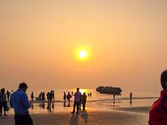 खुले में शराब पीने पर सख्त कार्रवाई, खाना पकाया तो लगेगा 50 हजार का जुर्माना, बिना परमिशन टूरिस्ट की फोटो न ले कोई, गोवा सरकार के नए नियम