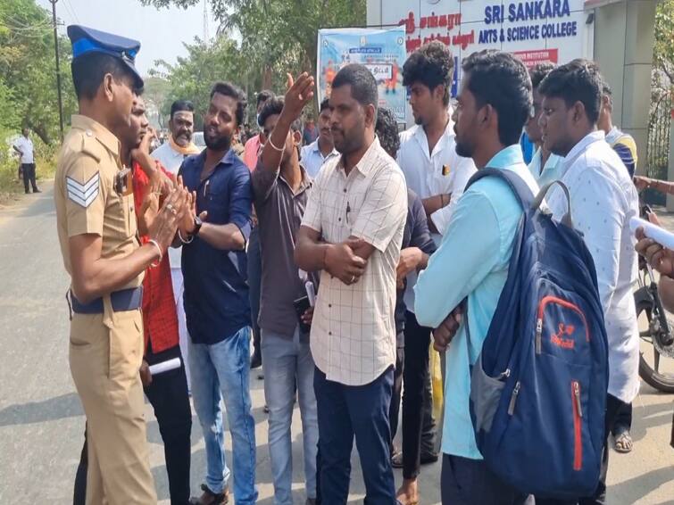group 3a exam candidate are block the road at kanchipuram TNN குரூப் 3 ஏ தேர்வாளர்கள் திடீர் சாலை மறியல் - காஞ்சிபுரத்தில் பரபரப்பு