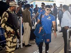 Photos: न्यूजीलैंड के खिलाफ दूसरे टी20 के लिए लखनऊ पहुंची टीम इंडिया, 'स्टाइलिश लुक' में नजर आए पांड्या