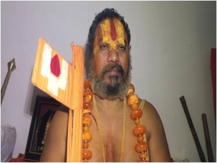 Ayodhya Jagadguru Paramhans angry on swami prasad maurya statement on ramcharitmanas रामचरितमानस विवाद: स्वामी प्रसाद मौर्य पर भड़के जगद्गुरु परमहंस, बोले- दलित ही करेगा इनके खिलाफ FIR