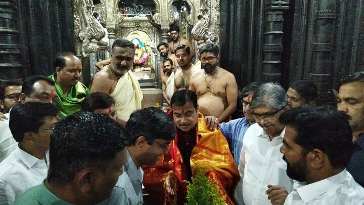 हा रस्ता केंद्राच्या माध्यमातून करण्यासाठी खासदार, आमदार यांनी पाठपुरावा केला होता.