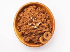 Halwa Recipes: मीठे पकवान खाने की हो रही है क्रेविंग? तो जानें इन मौसमी फलों और सब्जियों से बनी हलवा रेसिपी