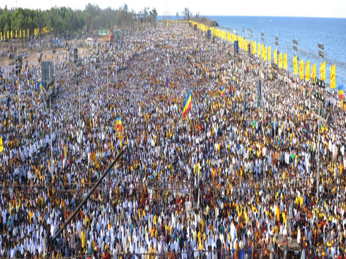 PMK: மீண்டும் வன்னியர் சங்க மாநாடு..! அன்புமணியின் சைலன்ட் காஞ்சி விசிட்..! என்ன செய்யப்போகிறது பா.ம.க. ?