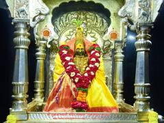 Photo : रथसप्तमी निमित्त तुळजाभवानी देवीची रथ अलंकार महापूजा