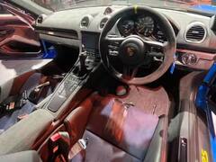 Porsche 718 Cayman GT4 RS: পাওয়ারের সঙ্গে দুর্দান্ত লুক, দেখে নিন এই স্পোর্টস কারের ছবি