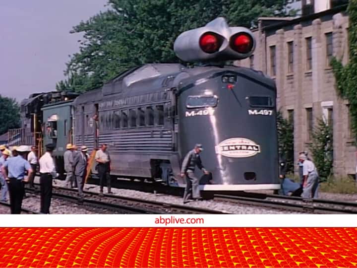 This was the worlds first fastest jet train today is standing rusting know the reason behind this दुनिया की सबसे तेज चलने वाली ट्रेन में लगाया गया था हवाई जहाज का इंजन, फिर ऐसे हुई तैयार