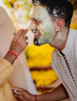 KL Rahul ਨੇ ਅਥੀਆ ਨਾਲ ਹਲਦੀ ਸਮਾਰੋਹ ਦੀ ਇੱਕ ਰੋਮਾਂਟਿਕ ਤਸੀਵਾਰਾਂ ਕੀਤੀਆਂ ਸਾਂਝੀਆਂ