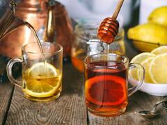 Know About The Benefits Of Consuming Honey With Lukewarm Water