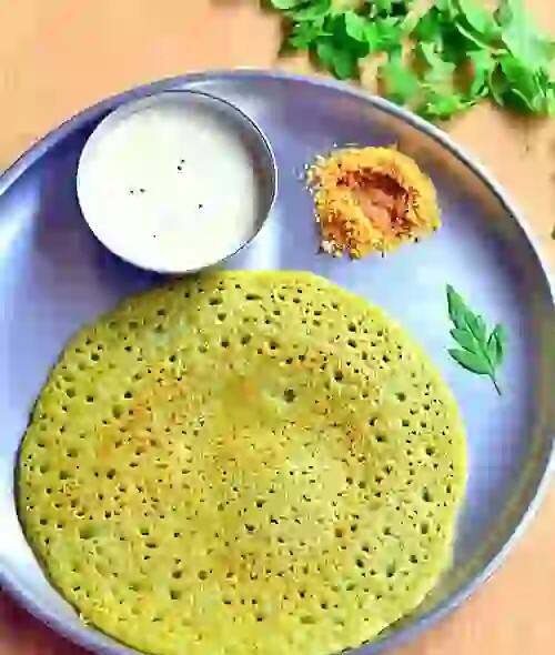 கலவையை கிண்ணத்திற்கு மாற்றவும்.