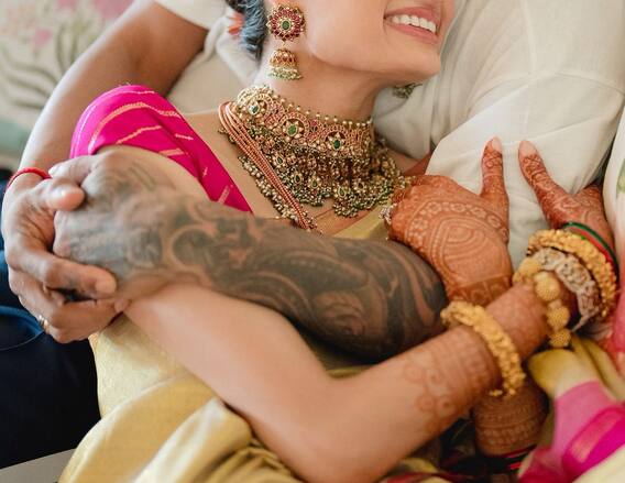 Athiya Shetty Wedding Pics: अथिया शेट्टी-केएल राहुल की शादी की अनदेखी तस्वीरें आईं सामने, दुल्हन बन खूब शरमाई सुनील शेट्टी की लाडली