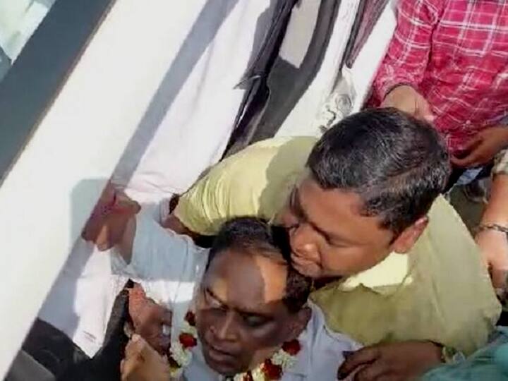Odisha Health Minister shot at Jharsuguda, BJD Naba Kisore Das Death Timeline 'स्वास्थ्य मंत्री नब किशोर दास कार से जैसे ही नीचे उतरे, तभी हमलावर ने मार दी 2 गोलियां', जानें कब क्या हुआ
