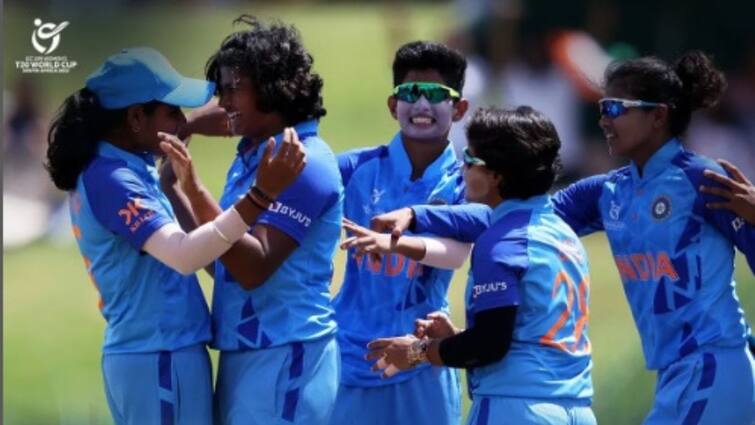 India Win Under-19 Women T20 World Cup 2023 defeat England in Finals by 7 Wickets U-19 Women’s WC: ইংল্যান্ডকে হারিয়ে অনূর্ধ্ব ১৯ মহিলাদের টি-টোয়েন্টি বিশ্বকাপ জয় ভারতের