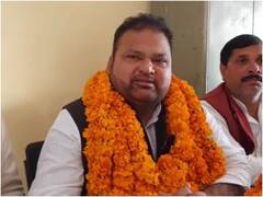 'धर्म कहता है एक-दूसरे का सम्मान करो', स्वामी प्रसाद मौर्य पर सपा नेता जावेद आब्दी का पलटवार