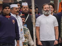 75 वर्ष पहले जवाहर लाल नेहरू ने लाल चौक पर फहराया था तिरंगा, अब राहुल ने दोहराया इतिहास