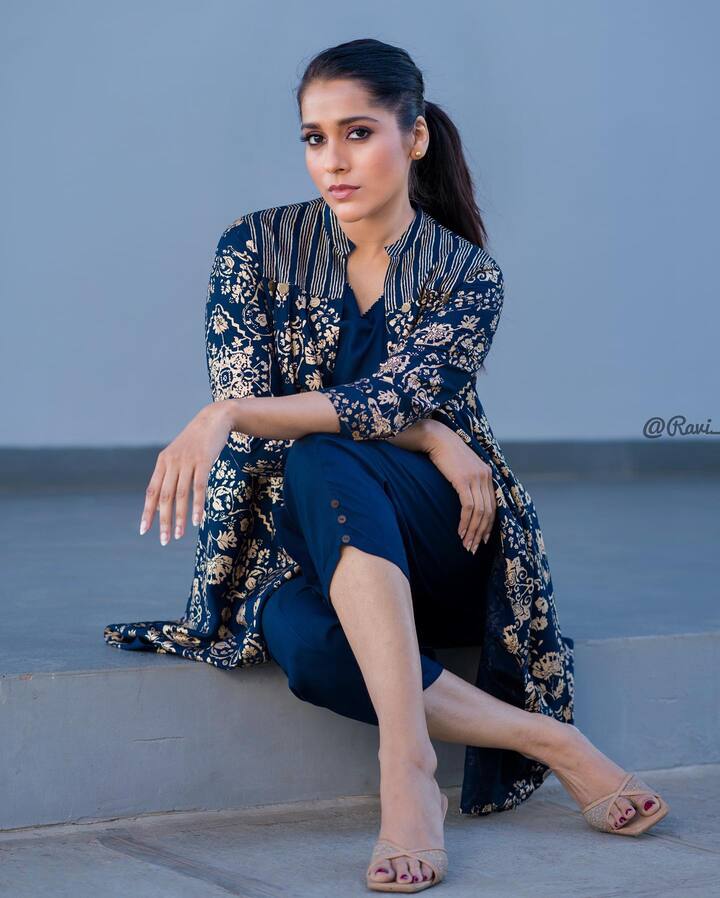 రష్మి గౌతమ్ అందమైన ఫోటోలు -Image Credit: Rashmi Gautham/Instagram