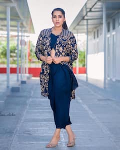 Rashmi Gautham: కిల్లింగ్ లుక్స్‌తో కుర్రకారును చంపేస్తున్న రష్మి గౌతమ్