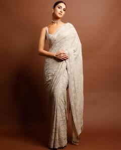 Vaani Kapoor Saree Look: वाइट साड़ी में किस तरह दिख सकती हैं स्टनिंग, एक बार वाणी कपूर के लुक पर डालें नजर