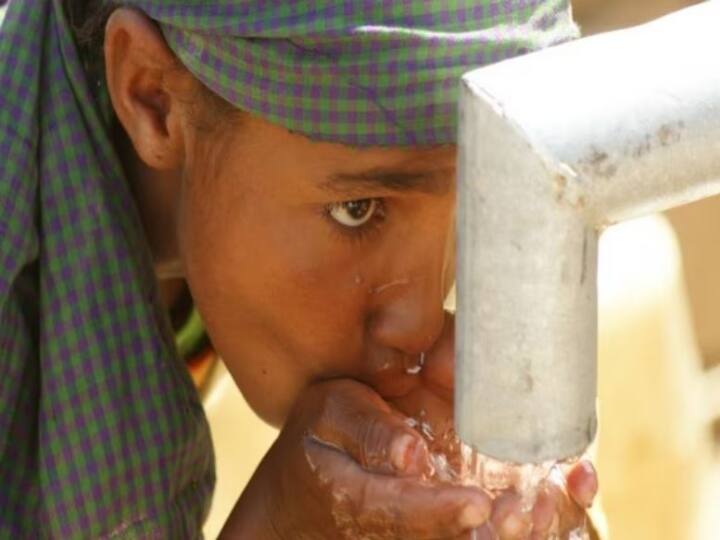 Himachal Pradesh: हमीरपुर में दूषित पानी पीने से बीमार पड़ने वालों की संख्या हुई 300, CM सुक्खू ने मांगी रिपोर्ट Himachal Pradesh 300 people ill after drinking contaminated water in Hamirpur CM Sukhvinder Singh Sukhu asked report Himachal Pradesh: हमीरपुर में दूषित पानी पीने से बीमार पड़ने वालों की संख्या हुई 300, CM सुक्खू ने मांगी रिपोर्ट