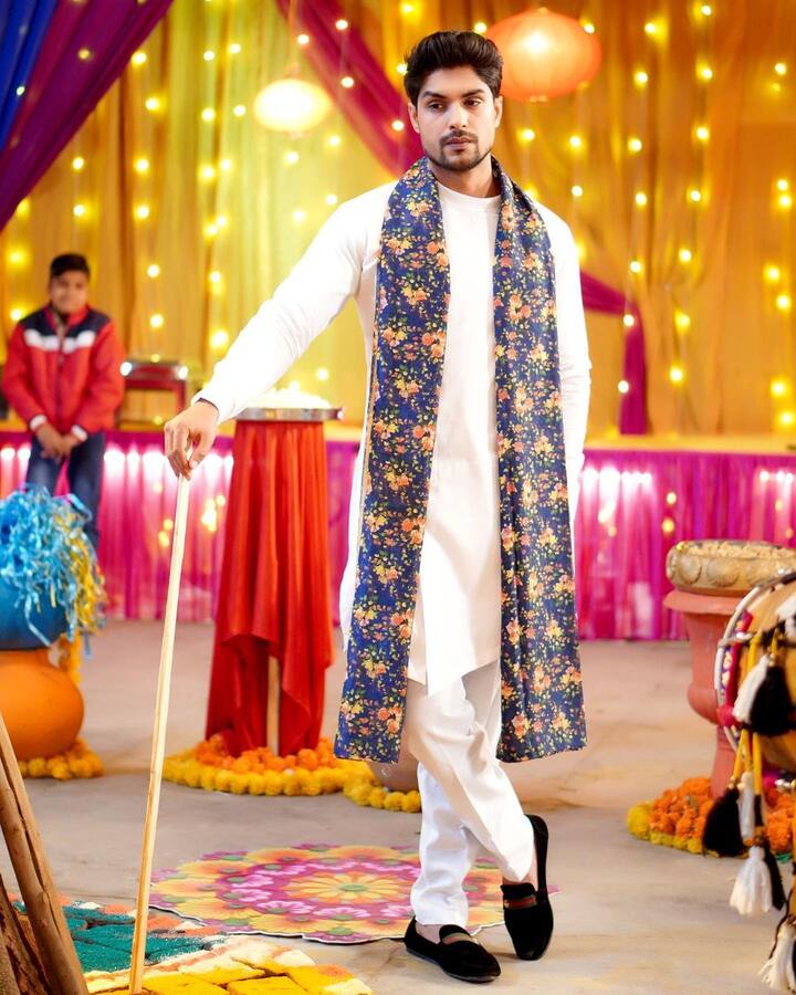 एक्टर ने इस घटना को लाइफ का सबसे बुरा अनुभव कहते हुए बताया कि, एक शख्स ने काम दिलाने के बहाने उन्हें गलत तरीके से छूने की कोशिश की, और उस समय वो बहुत डर गए थे.