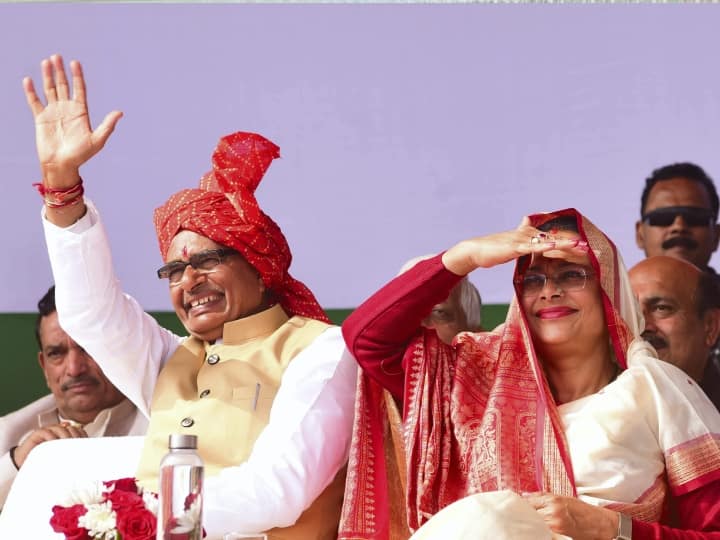 Who will get the benefits of Ladli Behana Yojana How can we apply Know every answer Ladli Bahana Yojana: महिलाओं के खाते में ₹1000 हर महीना भेजेगी सरकार, बस इन शर्तों को करना होगा पूरा