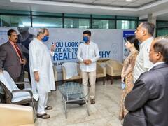 CM पटनायक अपोलो अस्पताल पहुंचे, हेल्थ मिनिस्टर की हालत गंभीर, एक क्लिक में पढ़ें 10 बड़े अपडेट