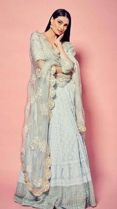 सुनिल शेट्टी की लाडली का ये लहंगा लुक हर ब्राइड के लिए है परफेक्ट...आप भी ले सकती हैं इंस्पिरेशन