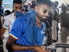 Photos: ਨਿਊਜ਼ੀਲੈਂਡ ਖਿਲਾਫ਼ ਦੂਜੇ ਟੀ-20 ਲਈ ਲਖਨਊ ਪਹੁੰਚੀ ਟੀਮ ਇੰਡੀਆ, 'ਸਟਾਈਲਿਸ਼ ਲੁੱਕ' 'ਚ ਨਜ਼ਰ ਆਏ ਪੰਡਯਾ