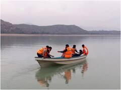 पाकिस्तान में पिकनिक पर गए छात्रों की नाव पलटी, 10 की मौत, कई अभी भी लापता