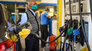Pakistan Economic Crisis : inflation Petrol and diesel prices in pakistan increased by Rs. 35 per litre Pakistan Inflation : ਮਹਿੰਗਾਈ ਤੋਂ ਪ੍ਰੇਸ਼ਾਨ ਪਾਕਿਸਤਾਨ ਦੇ ਆਮ ਲੋਕਾਂ ਨੂੰ ਵੱਡਾ ਝਟਕਾ , ਪੈਟਰੋਲ-ਡੀਜ਼ਲ ਦੀਆਂ ਕੀਮਤਾਂ 'ਚ ਭਾਰੀ ਵਾਧਾ