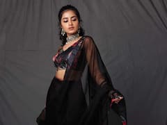 Anupama Parameswaran: బ్లాక్ డ్రెస్ లో మెస్మరైజ్ చేస్తున్న అనుపమ