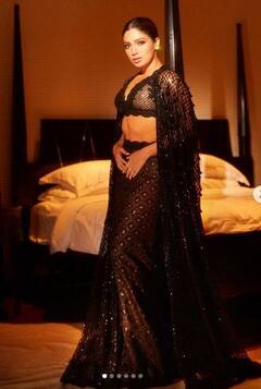 Bhumi Pednekar: ਭੂਮੀ ਪੇਡਨੇਕਰ ਨੇ ਆਲ ਬਲੈਕ ਸਟਾਈਲਿਸ਼ ਆਊਟਫਿਟ 'ਚ ਫਲਾਂਟ ਕੀਤੇ ਟੋਨਡ ਐਬਸ, ਤਸਵੀਰਾਂ ਦੇਖ ਕੇ ਪ੍ਰਸ਼ੰਸਕਾਂ ਨੂੰ ਆ ਗਿਆ ਪਸੀਨਾ