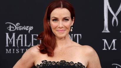 24 Actress Annie Wersching passed away of cancer at 45 பிரபல ”ஸ்டார் ட்ரெக்” நடிகை அன்னி வெர்ஷிங் மரணம்! ஹாலிவுட் நடிகர்கள் அஞ்சலி!