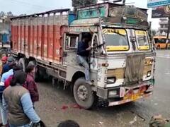 मुरादाबाद: मां के साथ सड़क पार कर रहे मासूम को ट्रक ने रौंदा, मौके पर ही दर्दनाक मौत