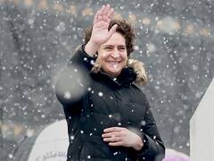 'कश्मीर जाने से पहले राहुल गांधी ने संदेश भेजा था कि...', प्रियंका गांधी ने श्रीनगर की रैली में किया खुलासा