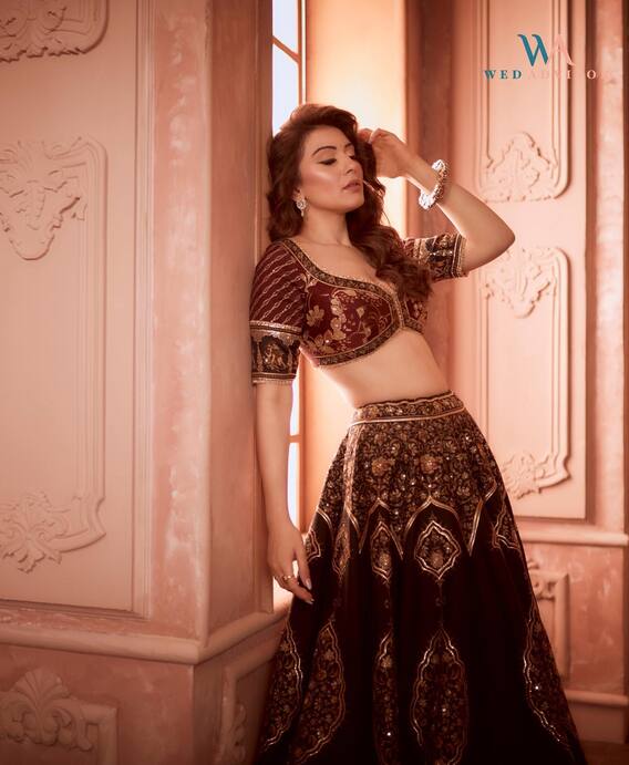 Hansika Motwani: చూపుతిప్పుకోలేనంత అందంతో కొత్త పెళ్లికూతురు  హన్సిక