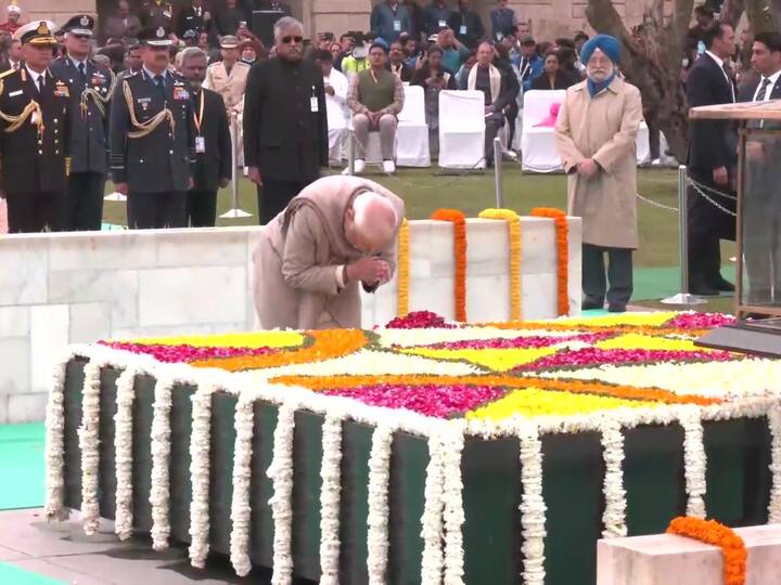 PM Modi also remembered the martyrs of the country and said, 
