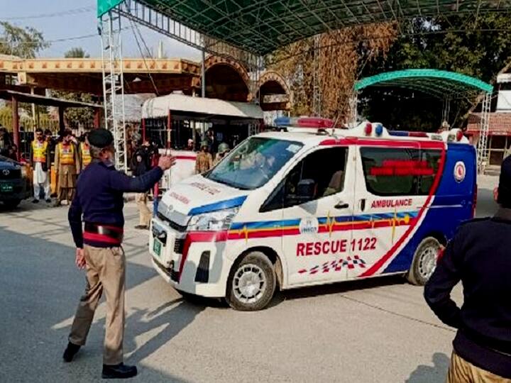 Pakistan Peshawar mosque blast after it Medical emergency shortage of O negative blood high alert in Islamabad as well Pak major cities Peshawar Blast: फिदायीन हमले के बाद पेशावर में मेडिकल इमरजेंसी, घायलों के लिए ब्लड की किल्लत, पूरे पाकिस्तान में हाई अलर्ट