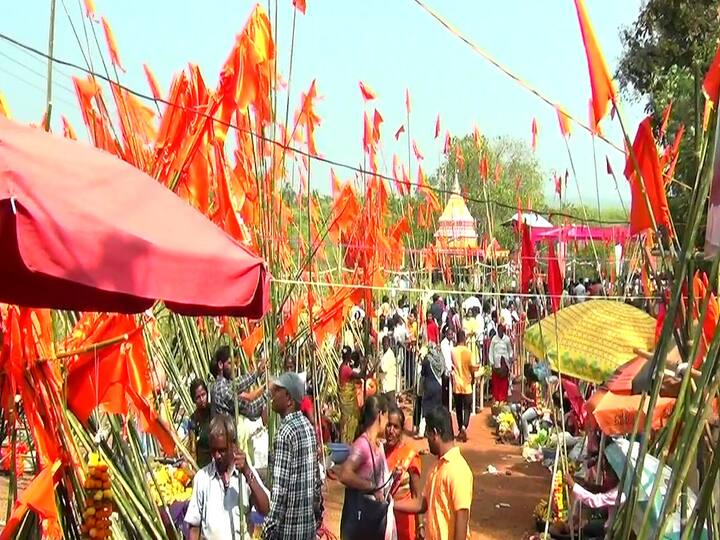 देवाची काही भाविक मंडळी या देवास जिवंत खेकडे नवस म्हणून प्रदान करतात. मानसीश्वर देवस्थान अत्यंत जागृत आहे.