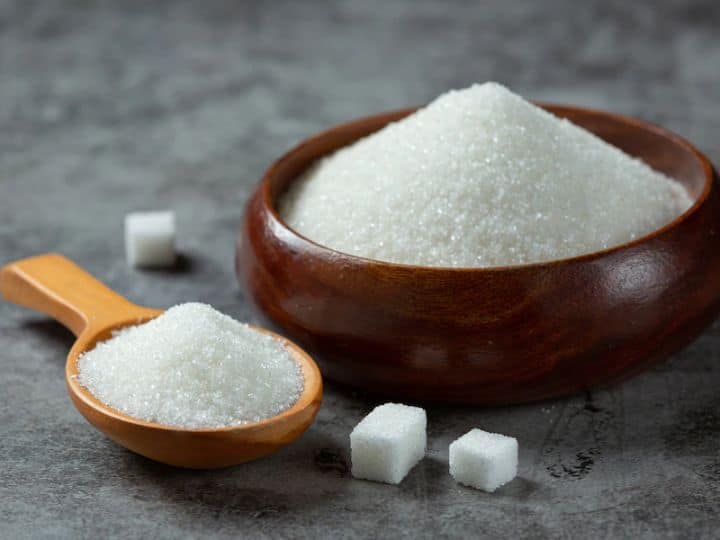 क्या सच में चीनी आपकी सेहत के लिए नुकसानदेह? जानें शुगर से जुड़े 4 मिथ और फैक्ट्स Sugar Really Not Good For Health Know 4 Myths And Facts क्या सच में चीनी आपकी सेहत के लिए नुकसानदेह? जानें शुगर से जुड़े 4 मिथ और फैक्ट्स