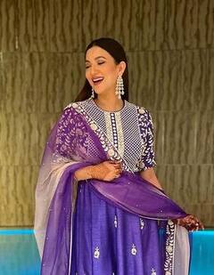 Gauahar Khan: 39 ਸਾਲ ਦੀ ਉਮਰ 'ਚ ਮਾਂ ਬਣਨ ਜਾ ਰਹੀ ਹੈ ਗੌਹਰ ਖਾਨ, ਅਨਾਰਕਲੀ ਸੂਟ ਪਾ ਕੇ 'ਬੇਬੀ ਬੰਪ' ਕੀਤਾ ਫਲਾਂਟ